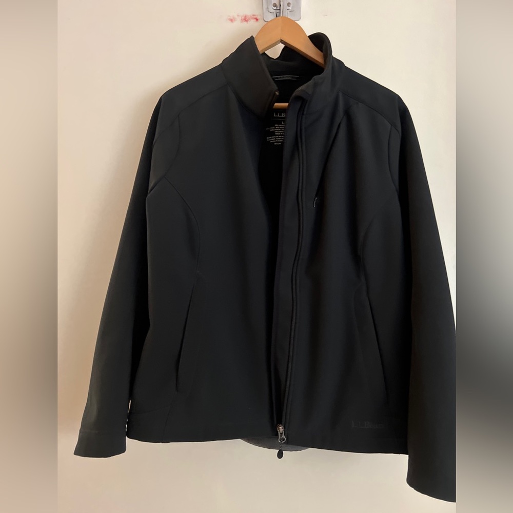 LL Bean Womens Size Large Windproof Softshell Full Zip Black Fleece Lined Jacket